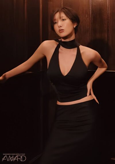 Hwasa Merch