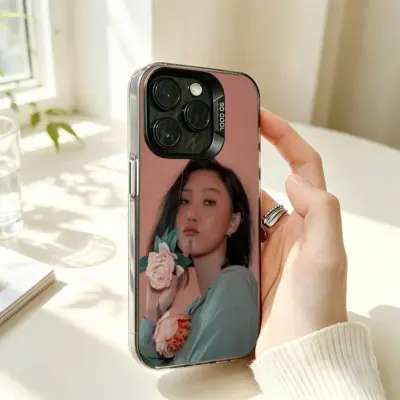 MAMAMOO Hwasa Vogue Phone Case