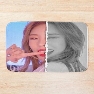 Mamamoo Wheein Split Edition Bath Mat