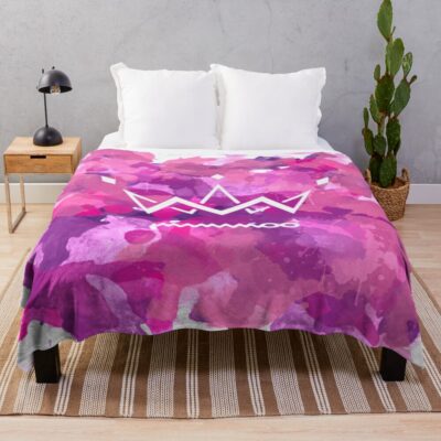 Mamamoo Splatter Logo Throw Blanket